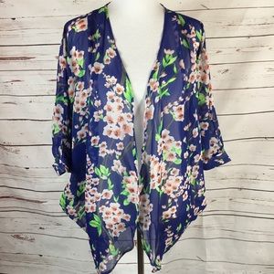 NWT Beautiful Olrain Floral Sheer Kimono Beach Vacation‎